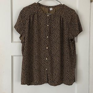 Women’s Old Navy Leopard Print Top XL